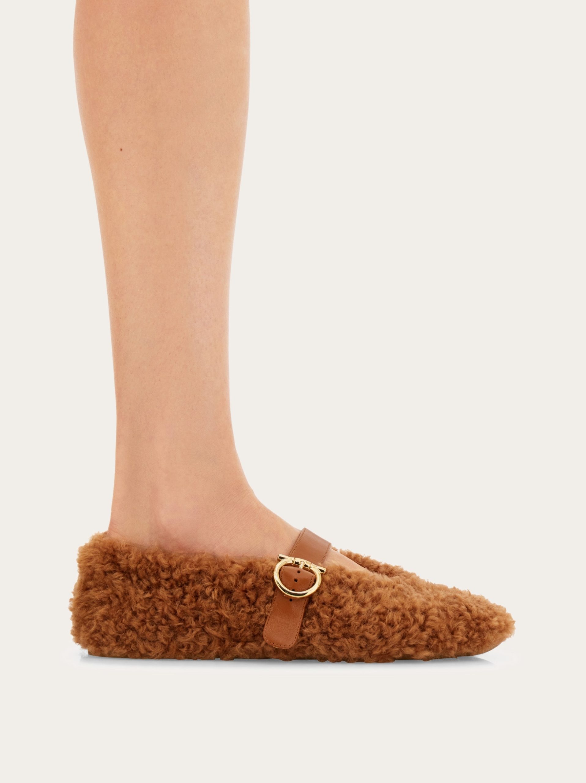 Ferragamo Shearling ballet flat - Image 6